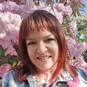 Meet your Posher, Sharon